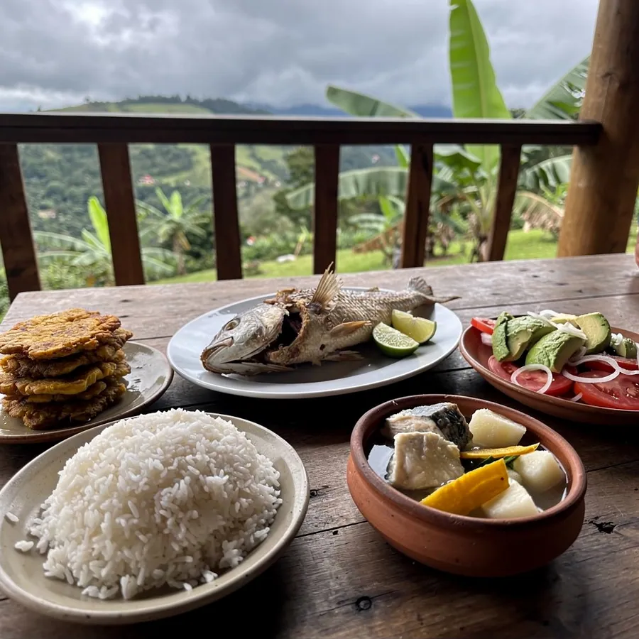Good Friday fish lunch with patacones